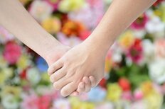 「言葉遣いなど上品さ」より重要視されたのは？10～30代男性「彼女に求める条件」【第4位以下】