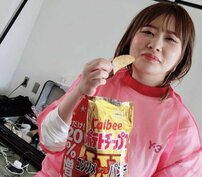 「2次元並みに可愛い」半年で-20キロ達成した“元芸人”登録者180万人大人気YouTuber、“NiziUふうメイク”で顔激変「めっちゃりんごちゃん」