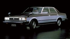 トヨタ「初代クレスタ」（1980年）フォーマルな雰囲気の上質なクルマ造りがユーザーを刺激《国産名車クロニクル》