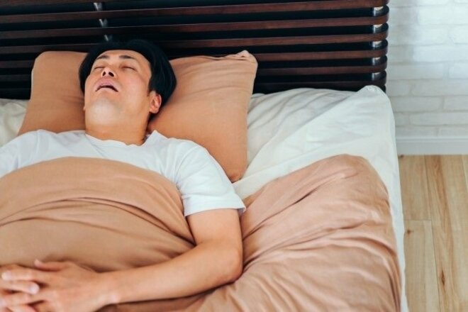 入浴・夕食・寝具で体を入眠モードに 50歳からの「深イイ睡眠術」裏ワザ５の画像
