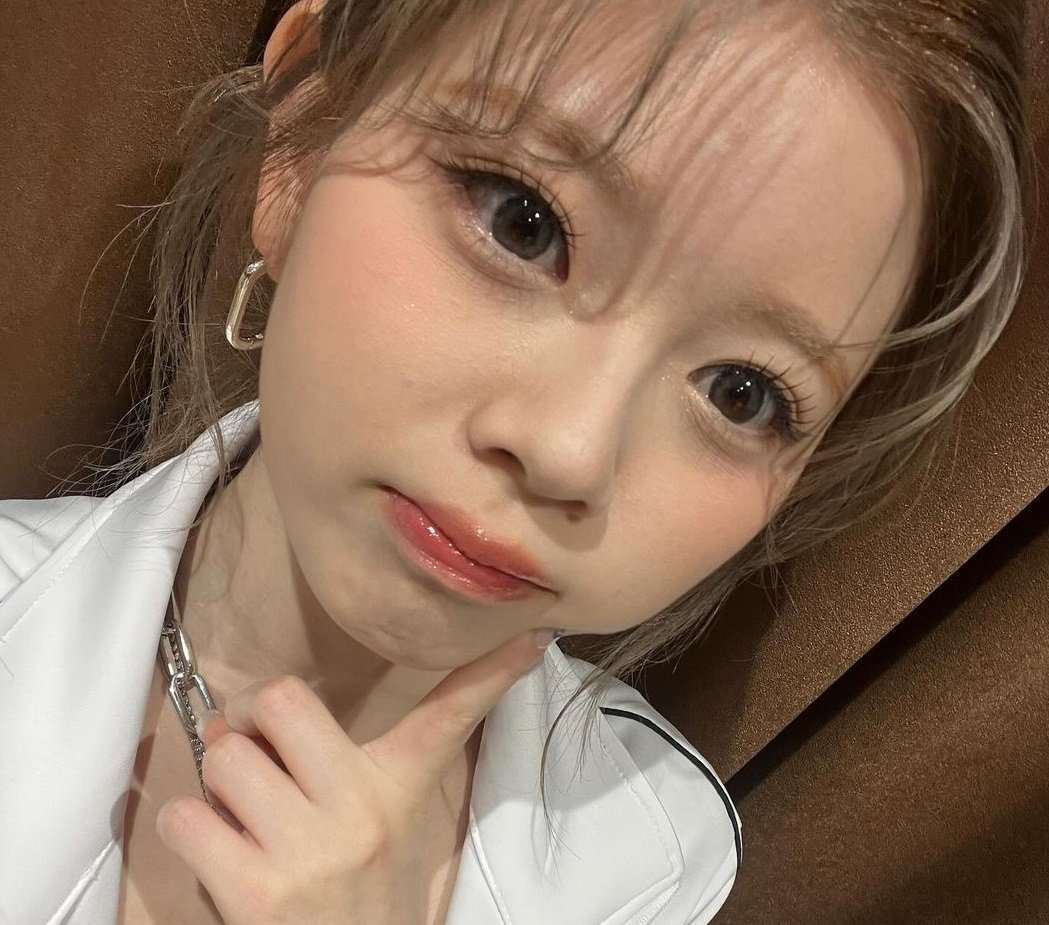 目が二重になりましたね」NiziU・リク、幼少期の“可愛すぎる天真爛漫