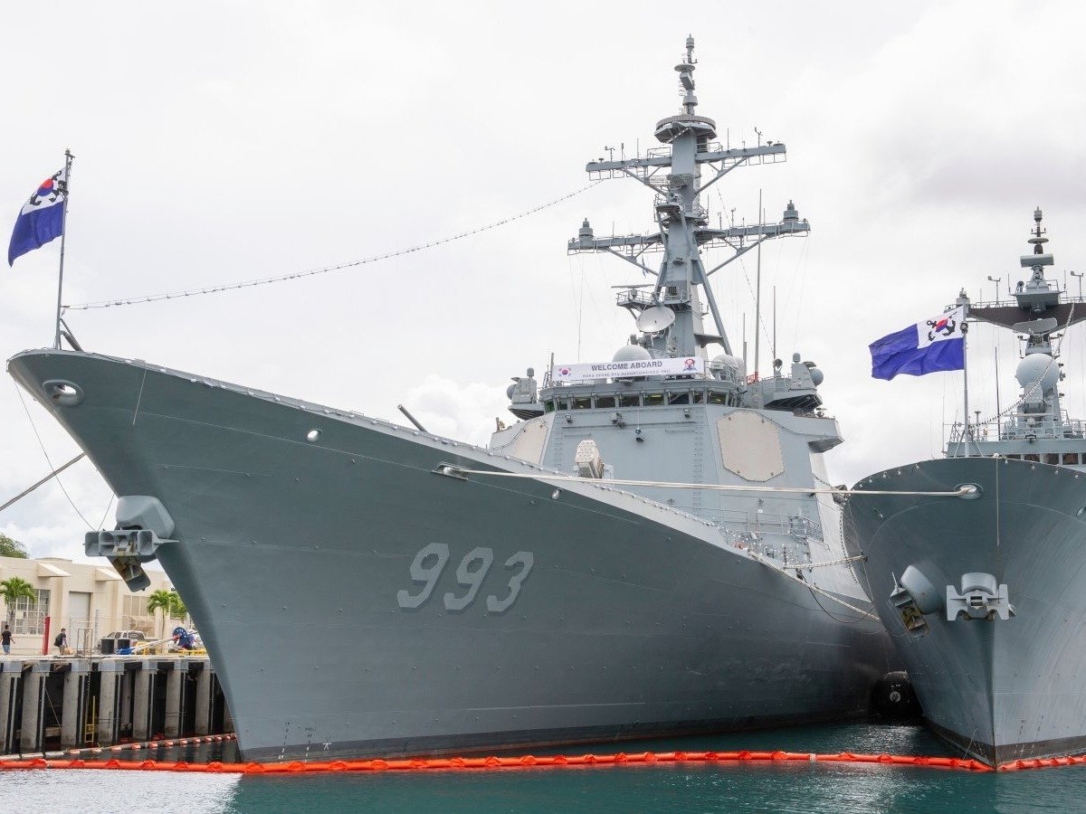 世界の軍隊 “超”装備図鑑】ミサイル駆逐艦DDG セジョンデワン級（韓国