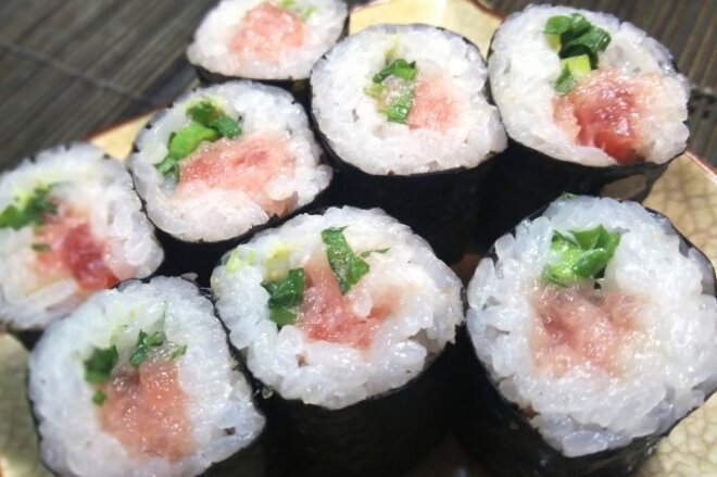 ネギトロ、炙りサーモン超え人気は、10～20代男女が「寿司店で絶対に食べたいネタ」【第4位以下】の画像
