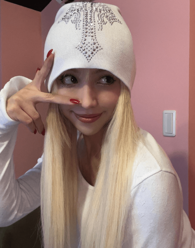 「ウエスト細すぎ」超激変ryuchellがさらに激ヤセ？へそ出しデニムの“Y2Kコーデ”に「スタイル良すぎない!?」の声の画像