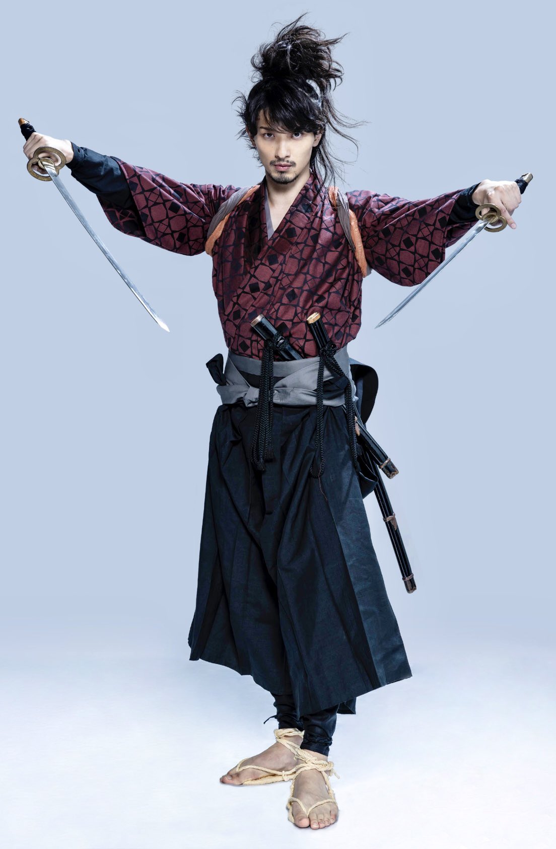 個性派”菅田将暉が負けた！女子が選ぶ「木村拓哉との共演が見たい若手