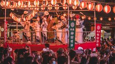 盆踊りで『鬼滅の刃』も…若者から外国人まで楽しめる！進化を遂げる“令和の夏”最新事情