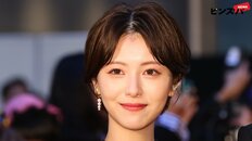 「お水も経口補水液も体が拒否」激ヤセが話題の浜辺美波、年始食あたりに心配の声続々　先輩の結婚も…26年も多忙