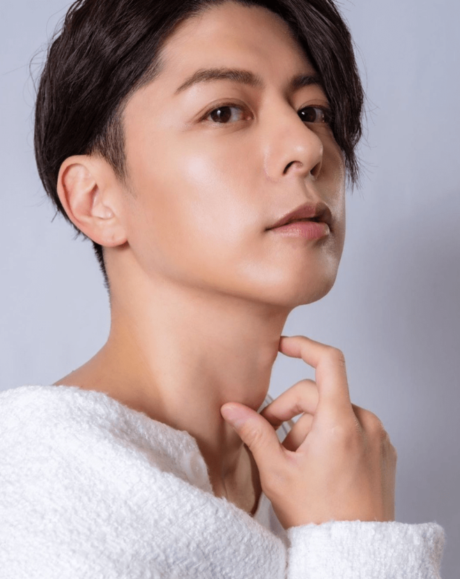 「カッコ良すぎて震えちゃう」元ジャニーズ高橋直気40歳、“腕タトゥーガッツリ”ランウェイ動画でウインク＆挑発ポーズ披露！「見る度に涙出る美しさなんよ」の画像