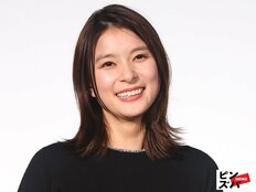 芳根京子『めおと日和』ムズキュンだけで大勝利 朝ドラ『あんぱん』と対称的な“なんでもない日常の尊さ”を際立たせる時代設定の妙
