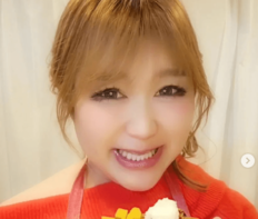 「痩せて可愛い」りんごちゃん、制服ふう衣装のものまね卒業ソング動画がクオリティ高すぎ！「あゆにソックリ」