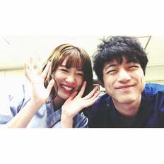 坂口健太郎がヘアメイク女性と「役者に専念」破局、事務所が説明も…“永野芽郁との関係はスルー”の違和感