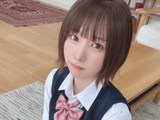 「異次元コス過ぎる…」えなこ、別人級激変の『VALORANT』ヴァイパーコスプレ姿が完璧すぎる！「CGかと思った！」