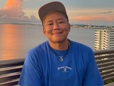 “グリーン車のギャン泣き赤ちゃん”巡る投稿が話題の楽しんご、釈明も「話が違う」「謝る必要ない」と再物議