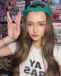 「わ〜痩せましたね」『夜ふかし』“－8.3kg”フェフ姉さん、ほっそり近影「沢尻エリカなんよー」の声も