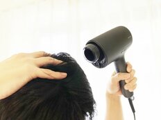 “ドラゴンボールみたいな髪型に”変身願望よりヤバかったのは、10～30代男女の「今思い出すと恥ずかしい“黒歴史”」【トップ4】