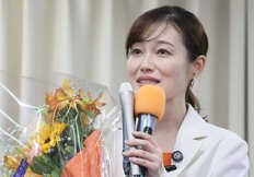 参政党・さや議員、音楽家・塩入俊哉との既婚報道、大量の“匂わせ投稿”と“動画共演”…ラブラブすぎる素顔