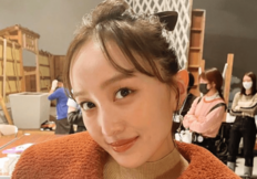 「スタイル良い！」ももクロ百田夏菜子“腹チラトップス&サングラス”でオーラ全開カジュアル私服姿に「世界一可愛い」「永遠に私のどタイプ」