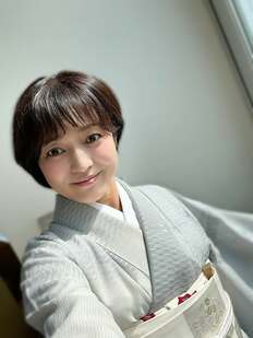 三田寛子から長男の妻元『乃木坂46』能條愛未へ34年前の着物の継承　夫・芝翫は不倫疑惑も…アイドルから梨園の妻になる「覚悟」