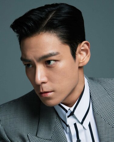 イケメンすぎ」『イカゲーム2』で復活の元BIGBANG・T.O.P、奇抜な紫