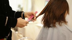 5万円超も…日本の美容室にインバウンド客が続々　日本人とは異なる「外国人価格の決め方」を現役美容師が解説