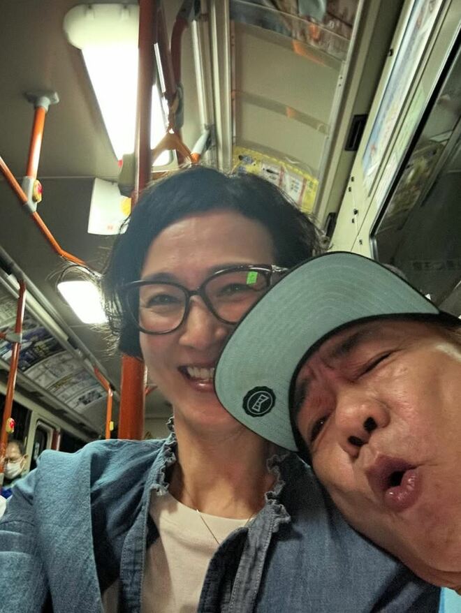 「お子さん大きくなられたんですね」安田成美が公開、木梨憲武が職業告白の3人の子供写真に広がる感動の画像