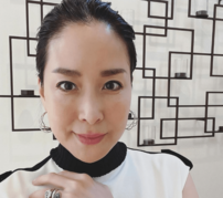 「不良主婦じゃないよ」内田恭子、美魔女ぞろいの主婦仲間との麻雀ショット公開！「老後に向けて脳トレ」