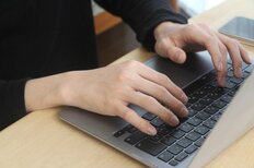 ペーパーレス、デジタル技術の向上も必至！40～50代男女が時代に合わせて「アップデートを頑張っていること」【第4位以下】