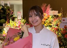“世界で美しい顔100人”タレント・林ゆめが“事務所退所→富良野で焼肉店オープン”現在地を語る「芸能仕事だけは難しい」【直撃インタビュー】
