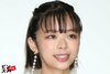 「目のやり場に困る」「ヒヤヒヤ」趣里の“ほぼ丸見え”ドレス姿に騒然　母・伊藤蘭に「そっくり」の指摘も 