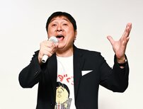 「カラオケで100点が獲れる裏ワザ」を鬼レンチャン・ほいけんたが大公開、重視すべきは“音程・音量”