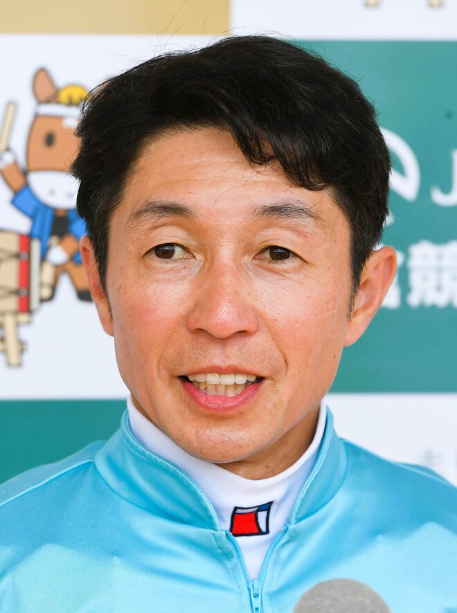 武豊「肌寒い函館で今年も全力騎乗!」天才ジョッキーの裏話コラムの画像