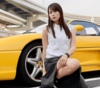 「下着の概念どうなってるんだろ？」“下着で洗車”指摘された美女YouTuberが反論 「ブラレット」に意見続々「外には出られない」「おしゃれ」 
