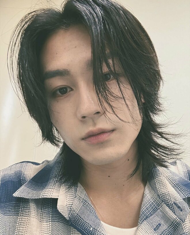 「さすがに震える」松田元太、特定された“4桁万円”のネックレスにSNS衝撃　家族とのディズニーで着用の画像