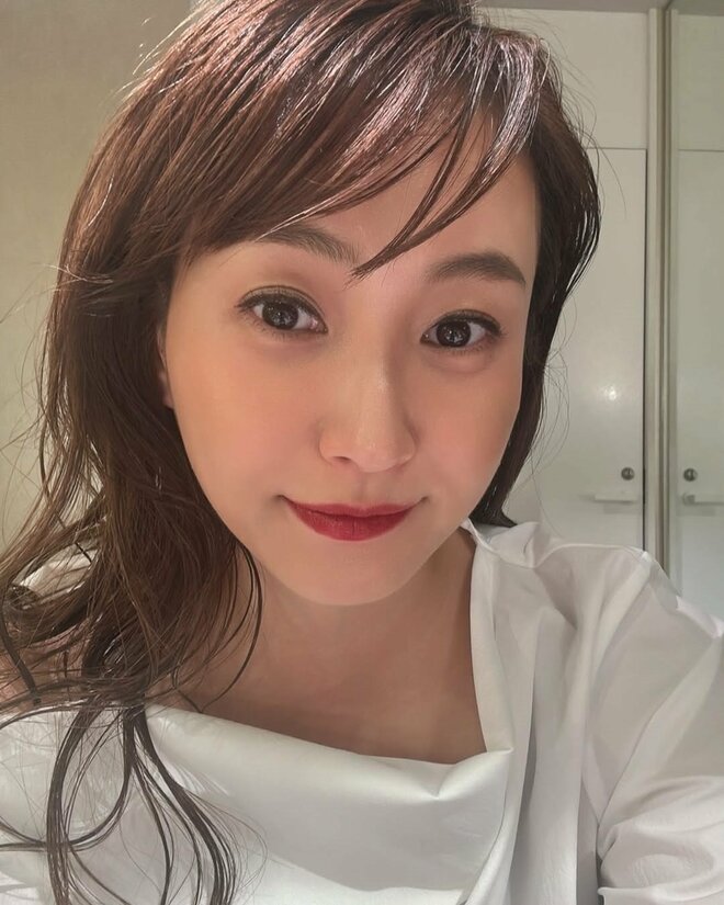 「目隠ししてても美人さんだとわかる」藤本美貴、“口元そっくり”長女と寄り添う2ショットに反響「素敵な親子ですね」の画像