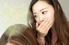 「厄介なのは女性社員が臭い時」X投稿で議論勃発、職場の“スメハラ問題”はどうすれば…指摘・対処法をマナー講師が解説
