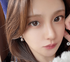 「岩ちゃんじゃない!?」トップ芸能人7人の元カノ・小澤美里、結婚発表から1週間後の“旦那匂わせ”にファン激震「まさかの…」「期待を裏切られた！」