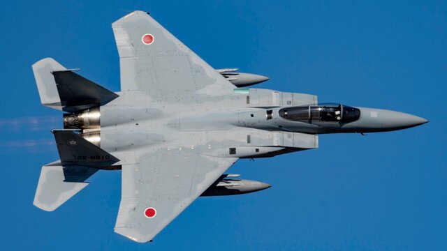 日本の戦闘機　F-15