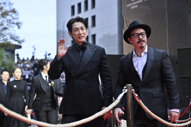 東京国際映画祭のレッドカーペットイベントの様子　撮影：中地拓也（54/97）