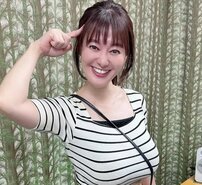 “グラマラスすぎる”元NHKアナ、バスローブ姿で“初体験の連続”に戸惑いも「正直、ちょっと震えています」