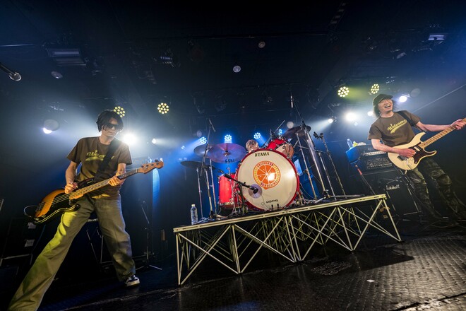 電大のライブツアー「ありがとう！１０周年！」＆「ようこそ！１１周年！」より（撮影：土田紘）（4/5）