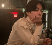 「テテ様利用しないで」BTS・VとBLACKPINKジェニー破局報道に“メディアプレイ”説浮上…ネット大荒れ