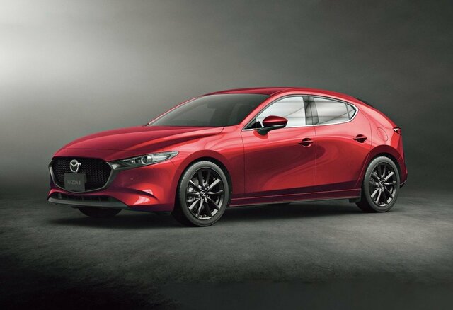 マツダ3ファストバック