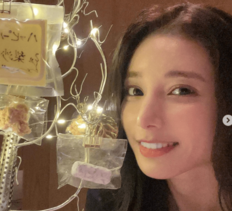 「ママとは思えないナイスバディ」城島茂の妻・菊池梨沙、大胆へそ出し美くびれ披露