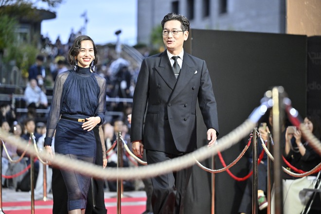 東京国際映画祭のレッドカーペットイベントの様子　撮影：中地拓也（75/97）