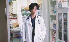 「3人脱退」キンプリ高橋海人がまた受難！“演技絶賛”で「続編主演話」の『Dr.コトー診療所』原作者にセクハラ騒動勃発の「超暗雲」!!