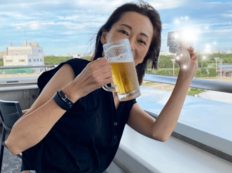 「エレガントな美しさ」葉月里緒奈47歳、夏らしいハーフアップヘアの近影公開！