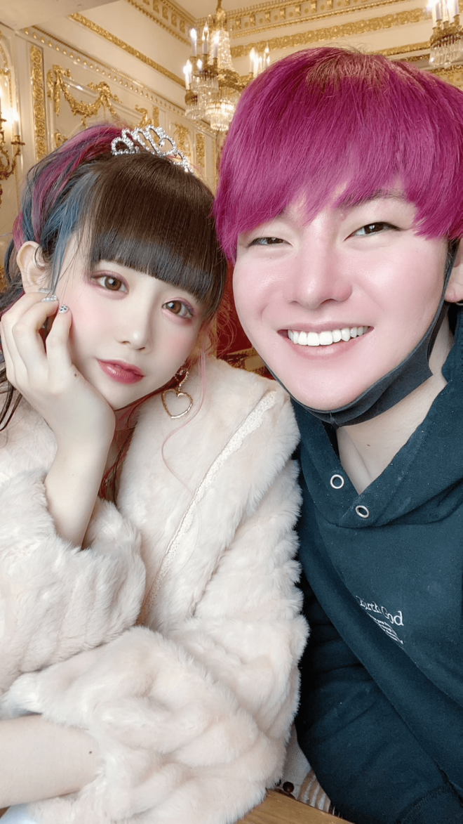 「ホラーもの」ゆりにゃの元恋人、引っ越しで見つけたゆりにゃの髪を“お守りとして小瓶に保管”に悲鳴の画像