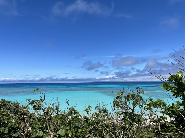 心穏やかに暮らせそうな沖縄、北海道超えは 10～20代男女が「一度でいいから住んでみたい都道府県」【トップ3】の画像