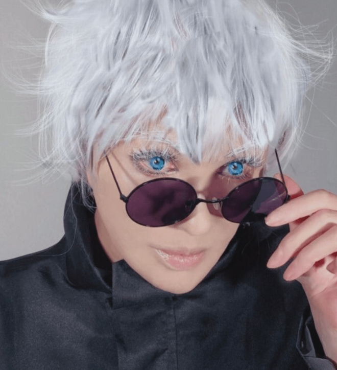 「激ヤバです」叶姉妹、妥協許さぬ“呪術廻戦・五条悟コスプレ”にファン感動「凄いでございますわ」「お見事です」の声の画像