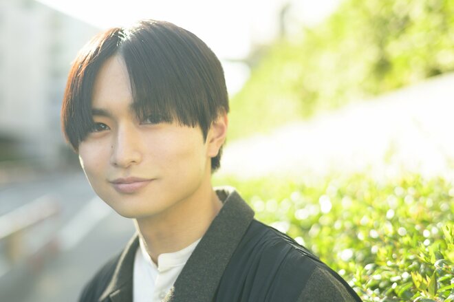話題の男性同士の恋愛を繊細に描いたドラマ『被写界深度』主演・平野宏周が天然全開で語る「ウルトラマンZ、木村拓哉、“ベッキー”で芸能界入り」【直撃インタビュー】の画像